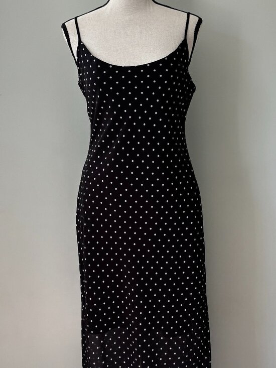 Guess Dresses & Skirts - GUESS Akilina Polka Dot Midi Dress Size Medium NWT